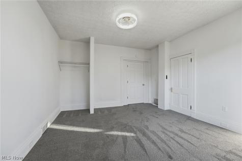 814 Main Avenue W Massillon OH 44647