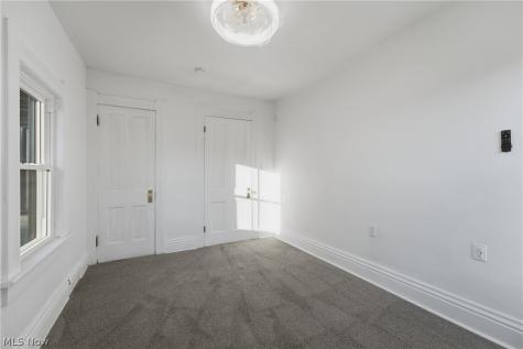 814 Main Avenue W Massillon OH 44647