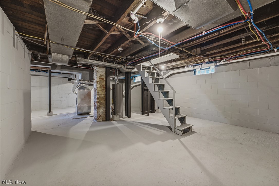 814 Main Avenue W Massillon OH 44647