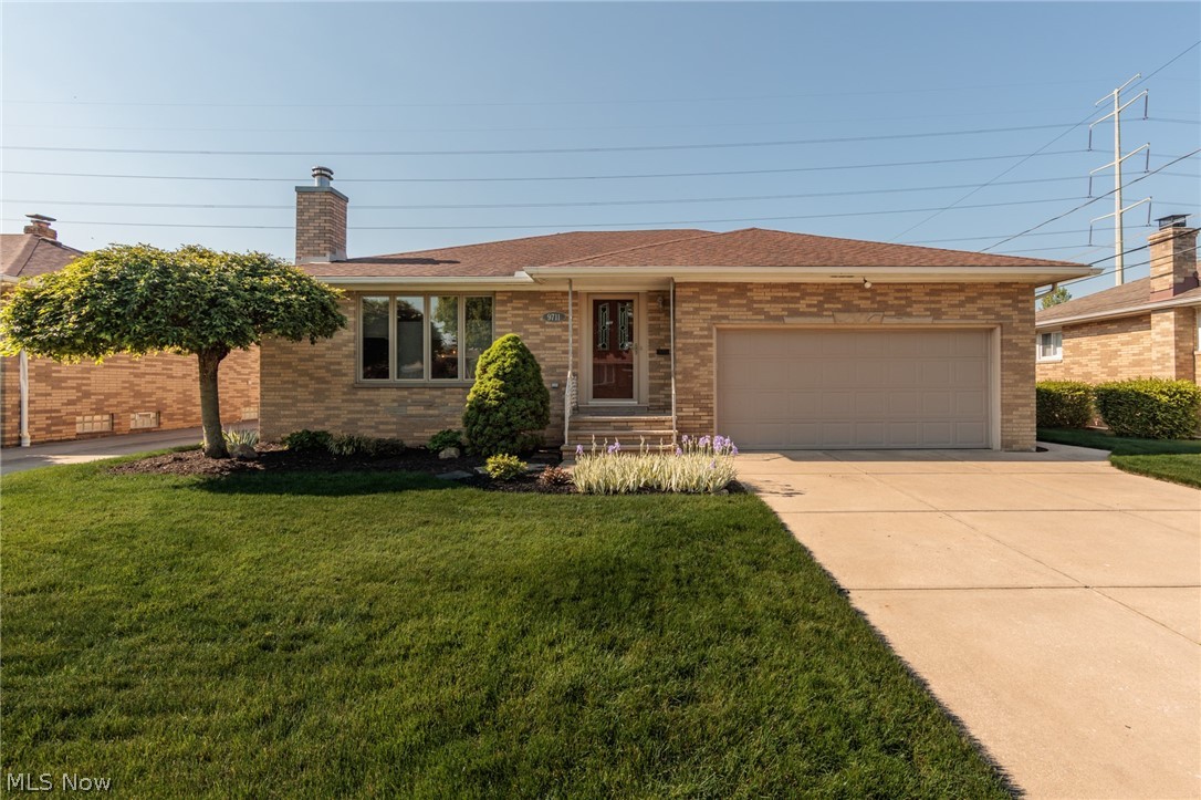 9711 Idlewood Drive Cleveland OH 44144