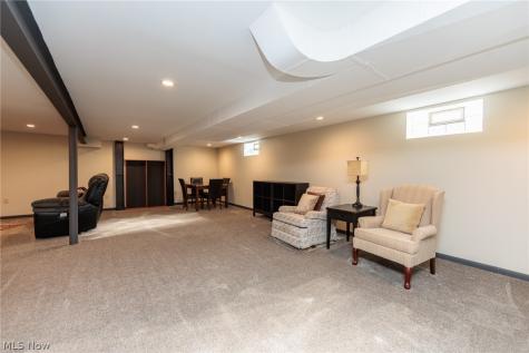 9711 Idlewood Drive Cleveland OH 44144