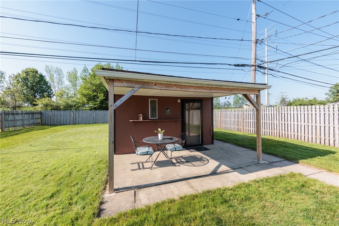 9711 Idlewood Drive Cleveland OH 44144