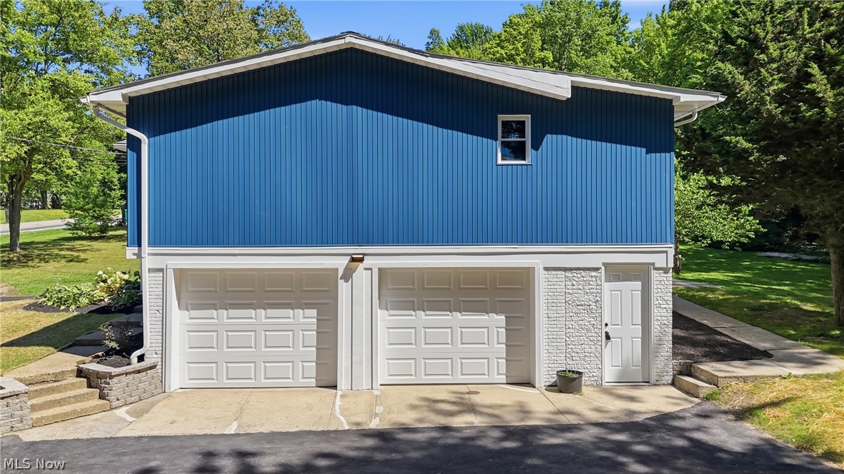 7090 Euclid Chardon Road Kirtland OH 44094