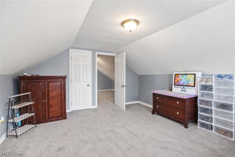 3788 Jo Ann Drive Cleveland OH 44122