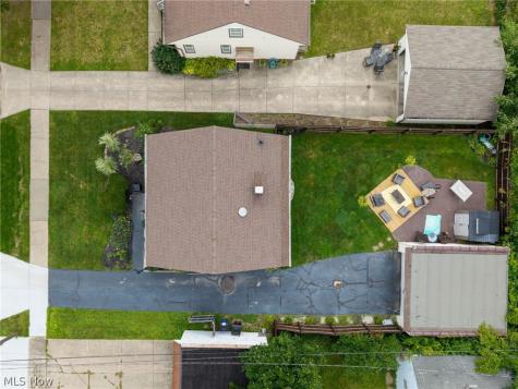 3788 Jo Ann Drive Cleveland OH 44122