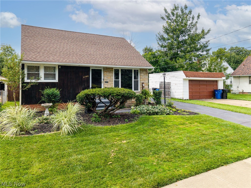 3788 Jo Ann Drive Cleveland OH 44122