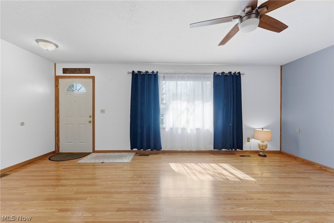 7127 Lake Shore Boulevard Mentor OH 44060