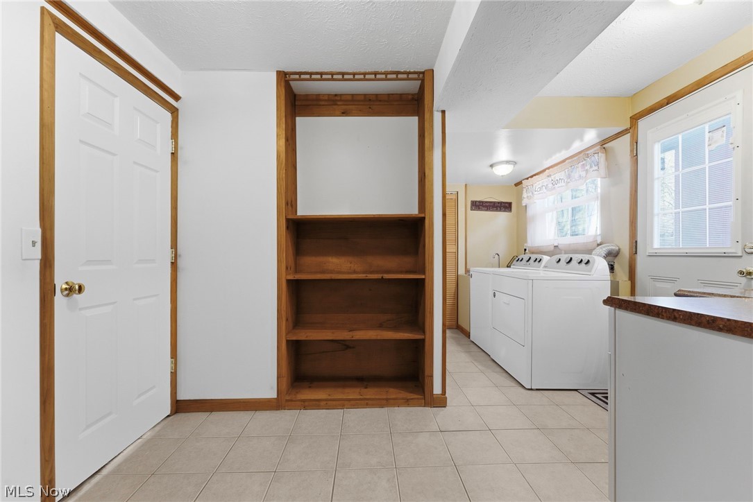 7127 Lake Shore Boulevard Mentor OH 44060