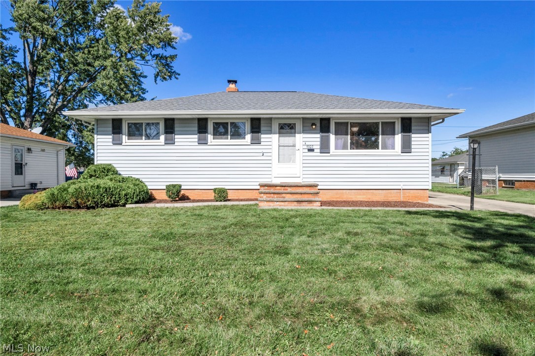 9102 Harrow Drive Parma OH 44129