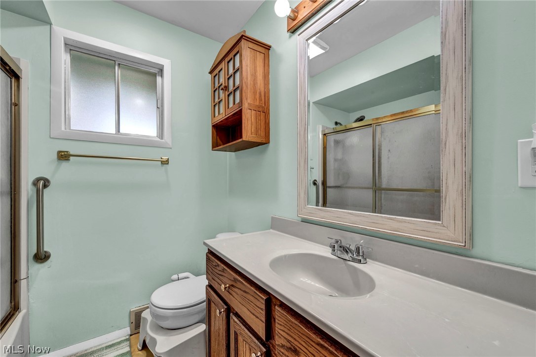 9102 Harrow Drive Parma OH 44129