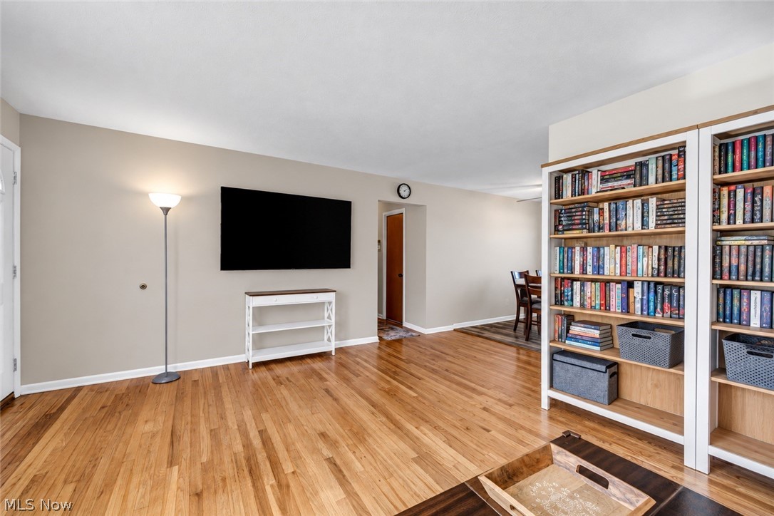9102 Harrow Drive Parma OH 44129