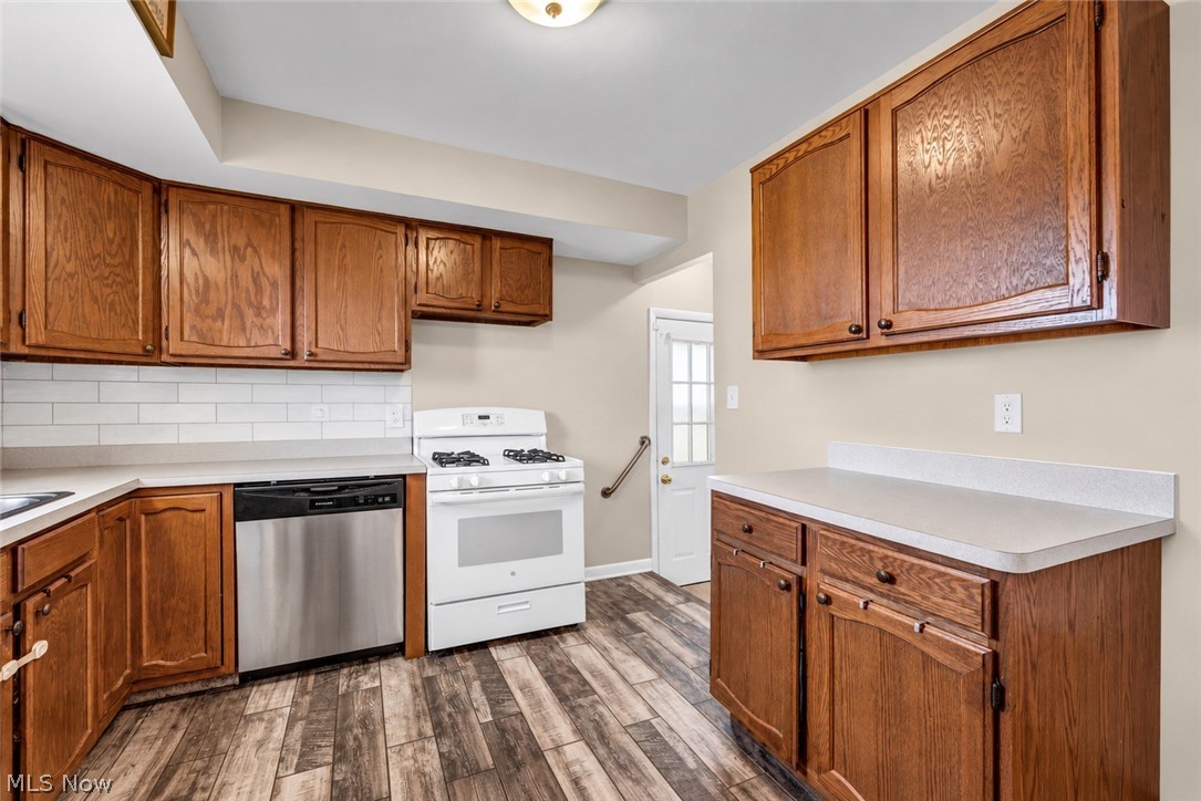9102 Harrow Drive Parma OH 44129