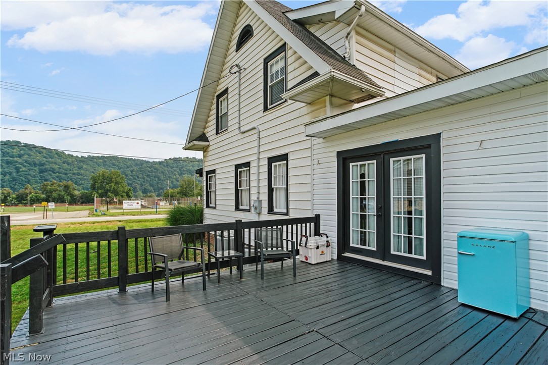 1025 3rd Street Brilliant OH 43913