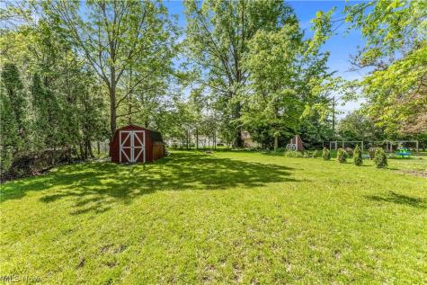 5448 Summit Road Lyndhurst OH 44124