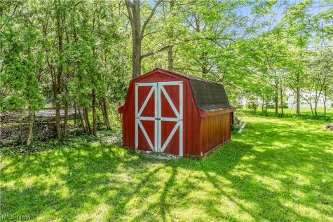 5448 Summit Road Lyndhurst OH 44124