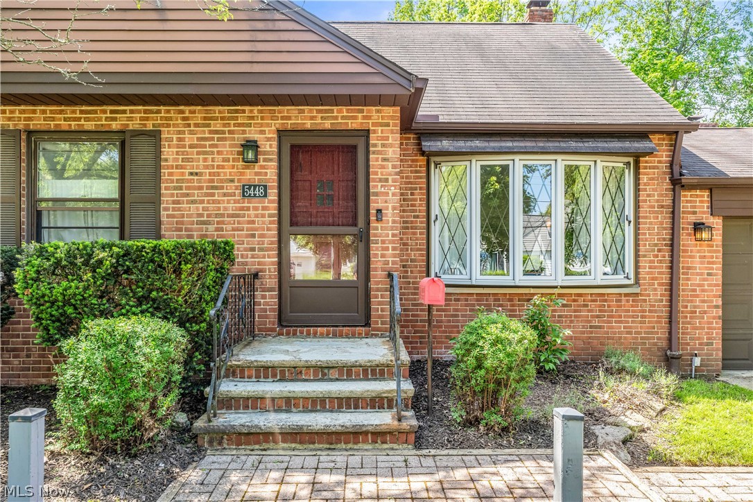 5448 Summit Road Lyndhurst OH 44124