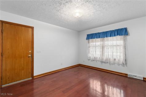 7428 Shadyview Avenue NW Massillon OH 44646