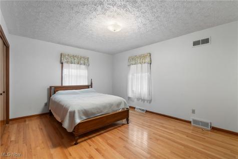 7428 Shadyview Avenue NW Massillon OH 44646