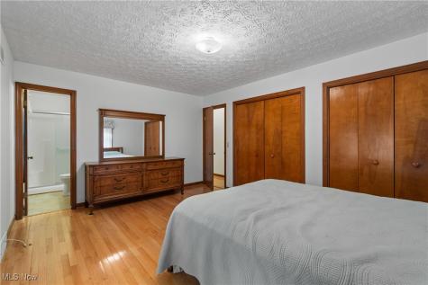 7428 Shadyview Avenue NW Massillon OH 44646