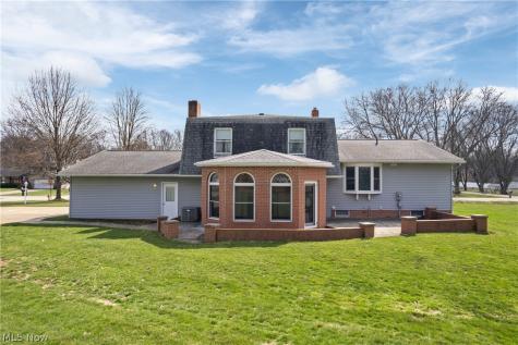 7428 Shadyview Avenue NW Massillon OH 44646