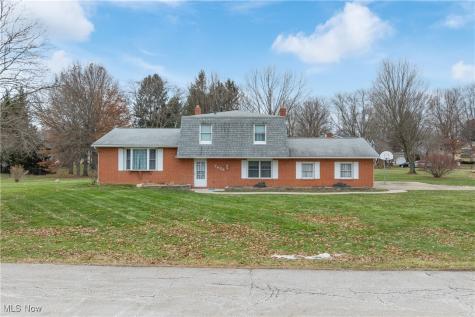 7428 Shadyview Avenue NW Massillon OH 44646