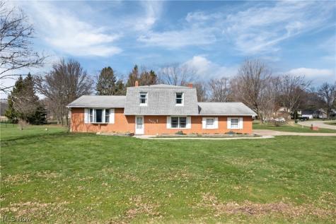 7428 Shadyview Avenue NW Massillon OH 44646