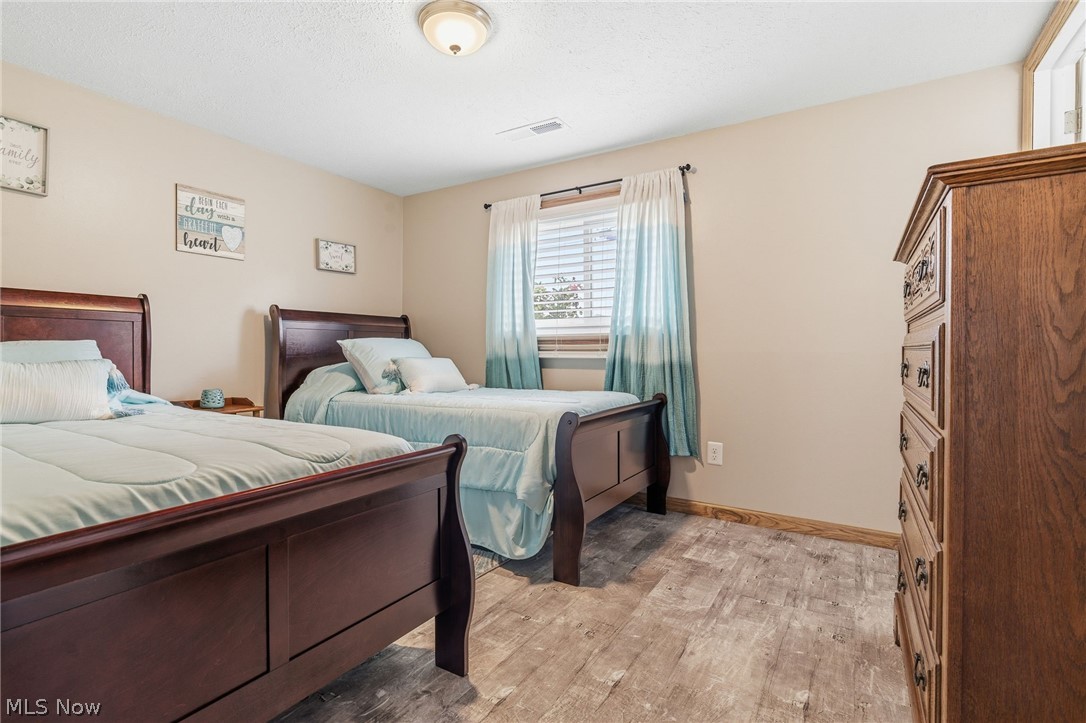 2812 Roanoke Street NW Massillon OH 44646