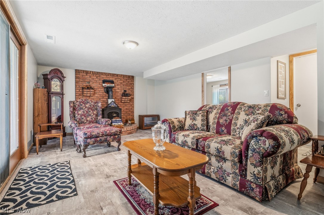 2812 Roanoke Street NW Massillon OH 44646