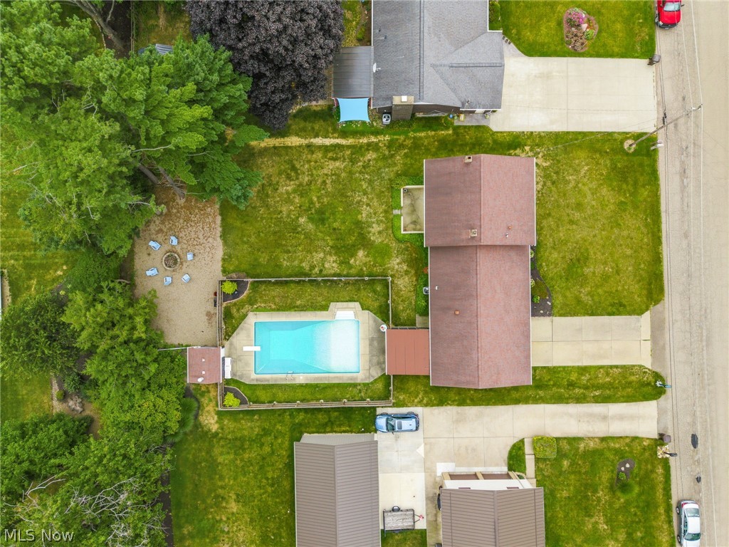 2812 Roanoke Street NW Massillon OH 44646