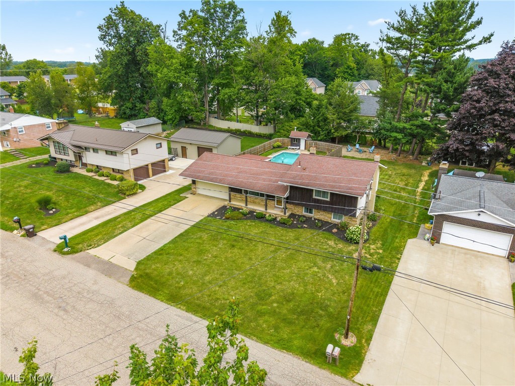 2812 Roanoke Street NW Massillon OH 44646