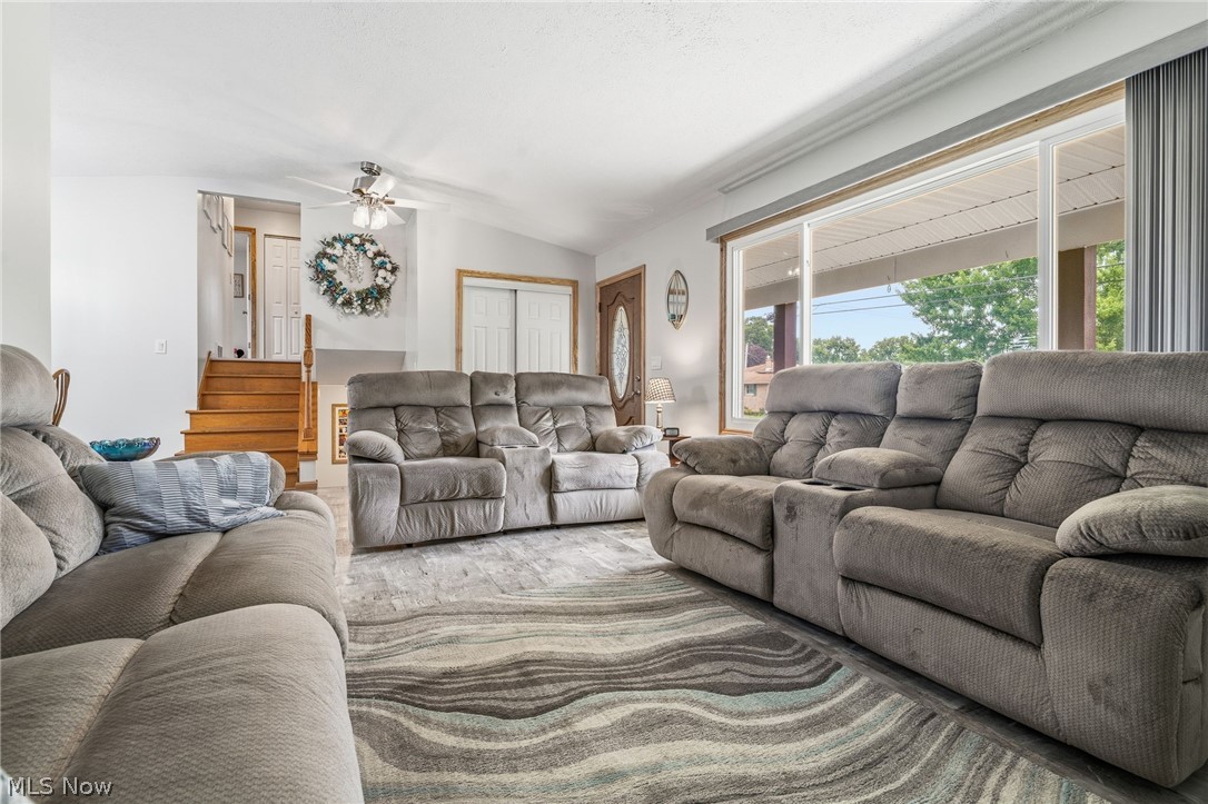 2812 Roanoke Street NW Massillon OH 44646