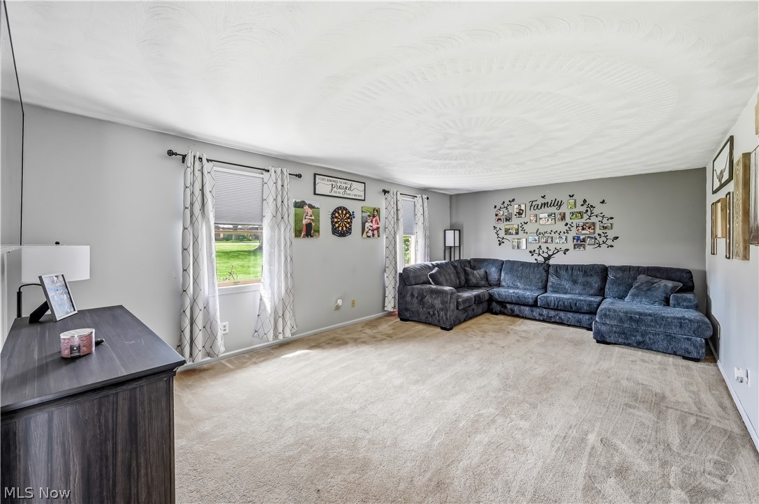 15312 Strader Road East Liverpool OH 43920