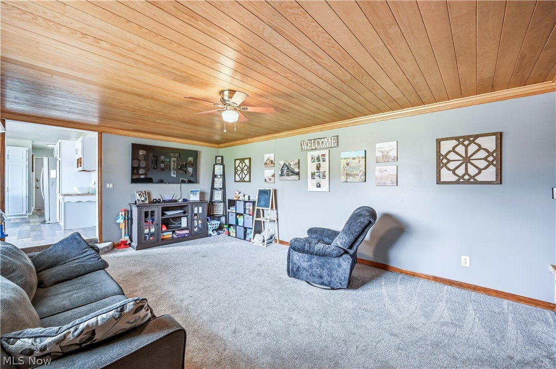 15312 Strader Road East Liverpool OH 43920