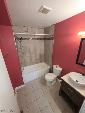 15205 Harvard Avenue Cleveland OH 44128