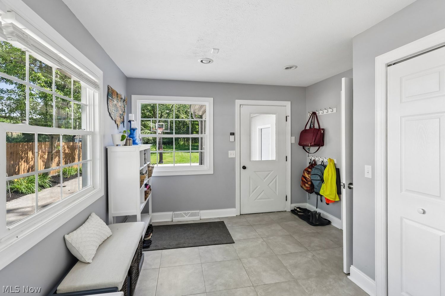 27473 Dellwood Drive Westlake OH 44145