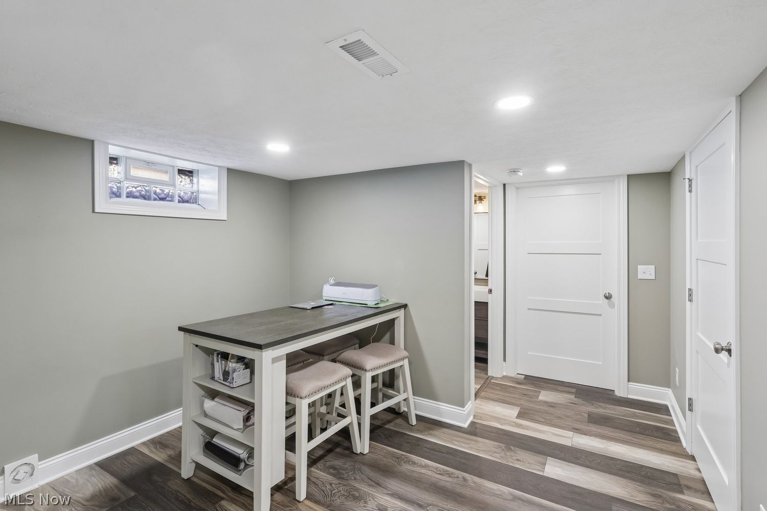 27473 Dellwood Drive Westlake OH 44145