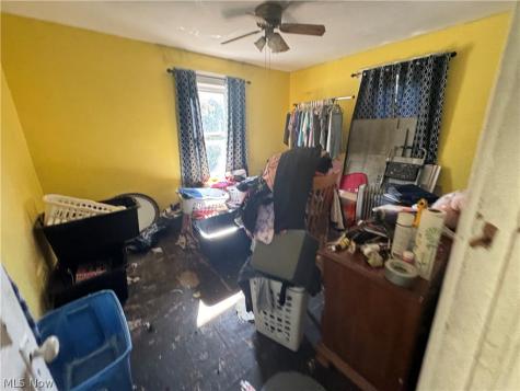 1593 2nd Street Youngstown OH 44509