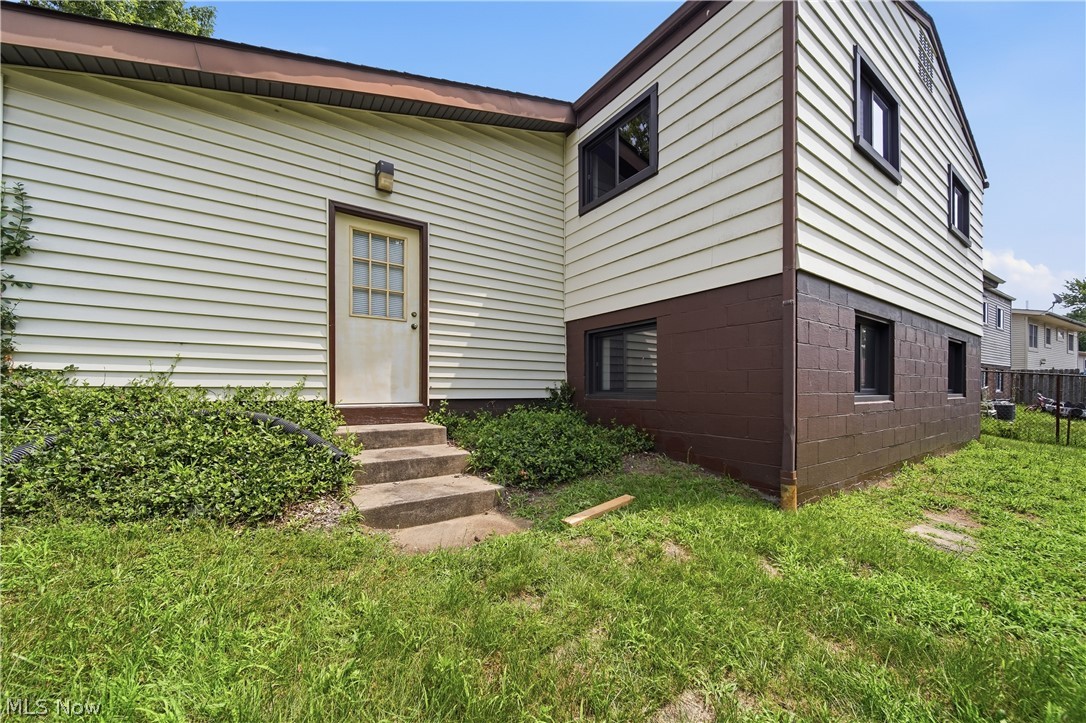 1320 Carnegie Avenue Akron OH 44314
