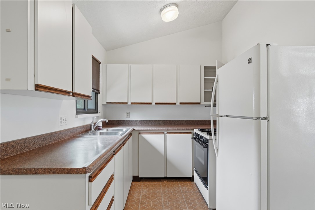 1320 Carnegie Avenue Akron OH 44314