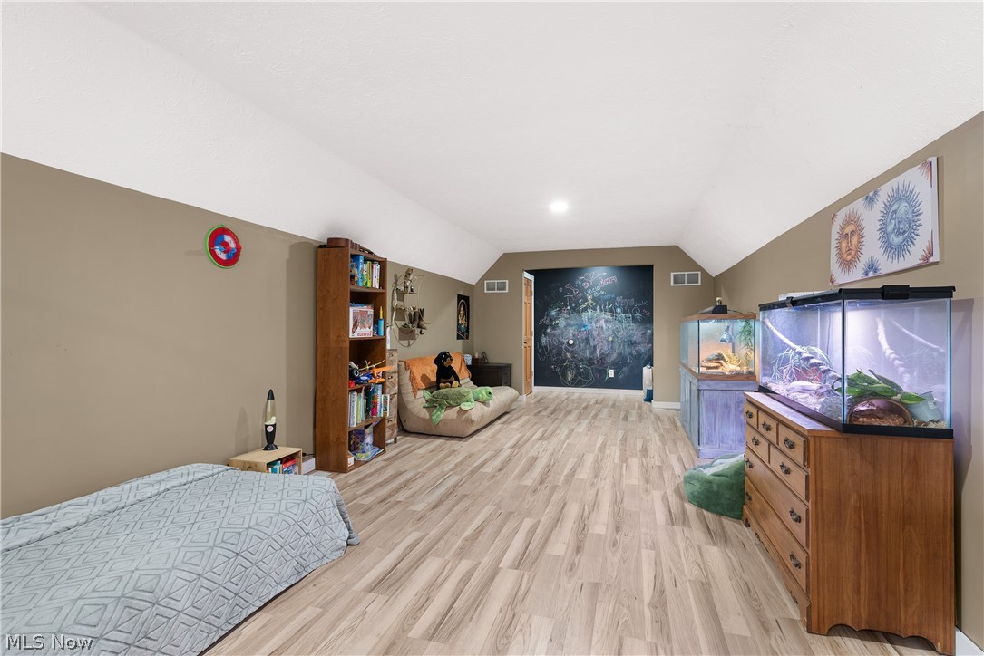 15120 State Route 83 Road Grafton OH 44044