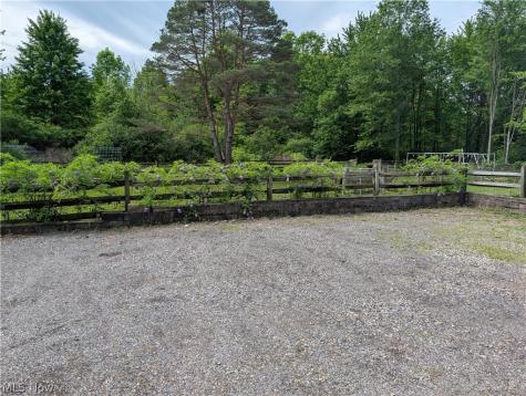 15120 State Route 83 Road Grafton OH 44044