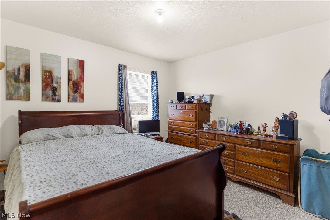 611 Sherwood Avenue Youngstown OH 44511