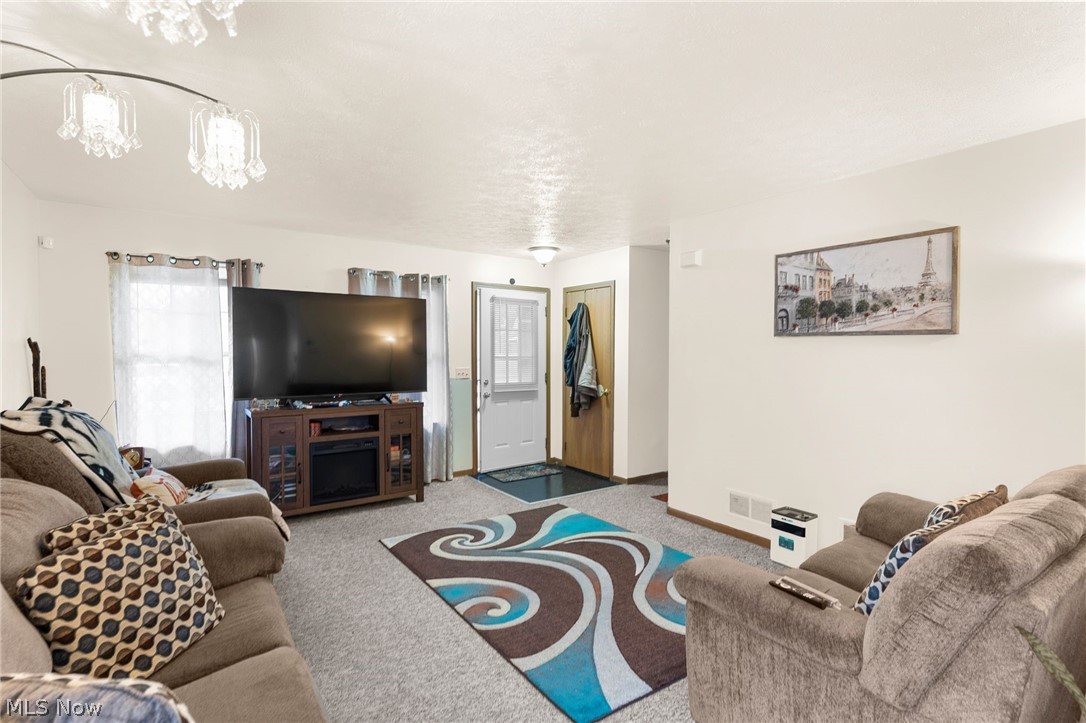 611 Sherwood Avenue Youngstown OH 44511