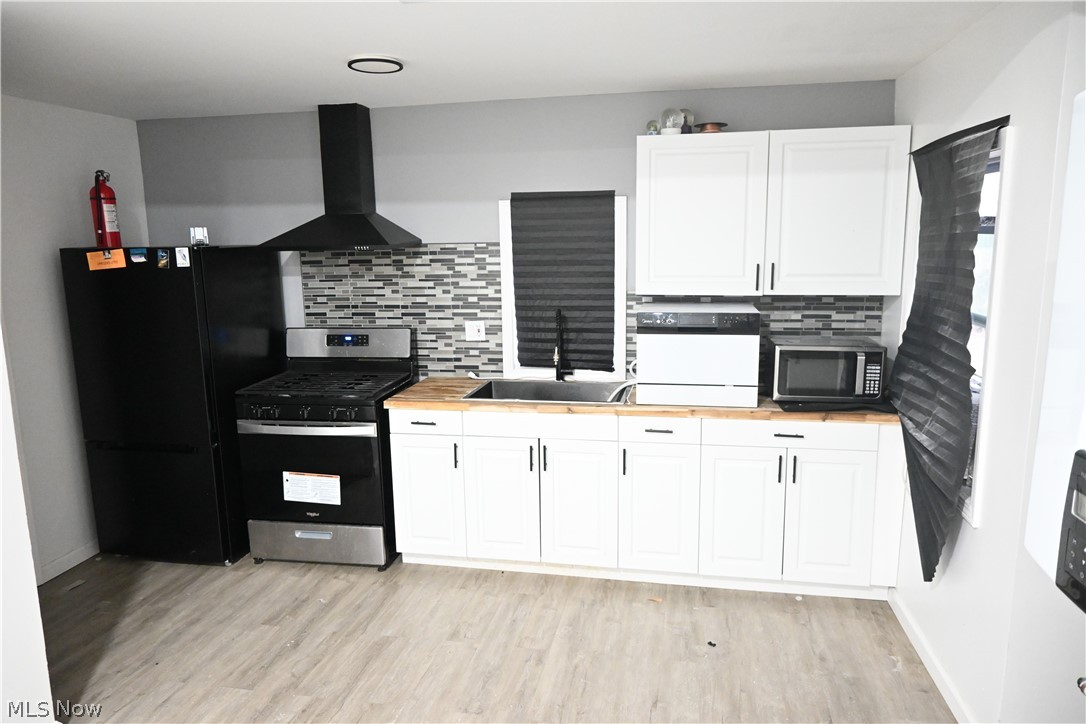 130 Traymore Boulevard Eastlake OH 44095