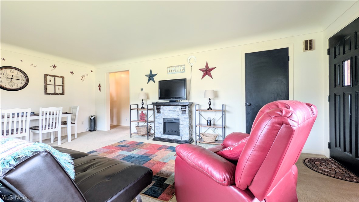 1099 Lake Rd Road Conneaut OH 44030