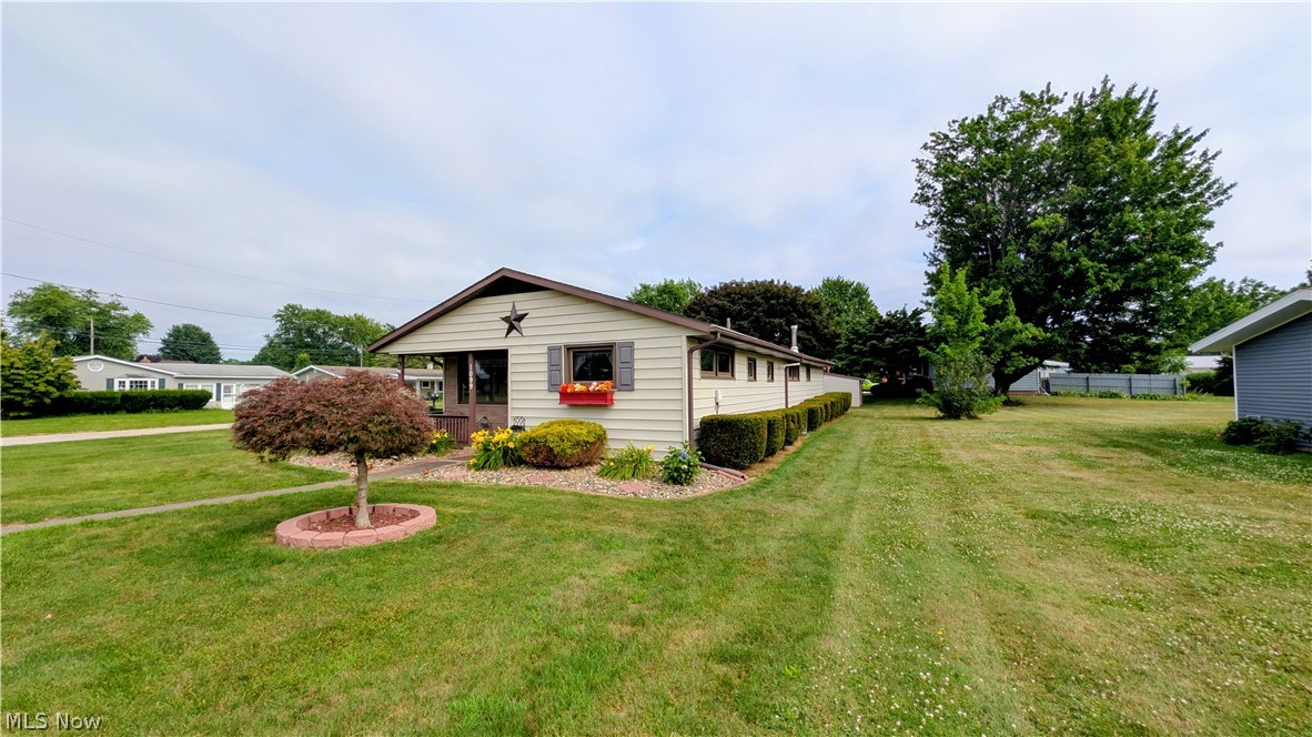 1099 Lake Rd Road Conneaut OH 44030