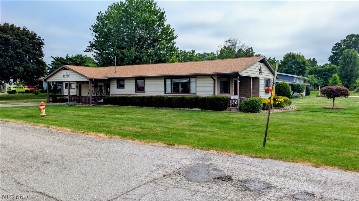 1099 Lake Rd Road Conneaut OH 44030