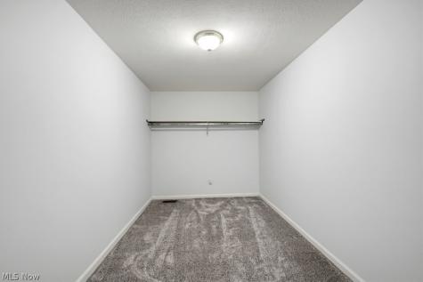 1047 Berkshire Drive Macedonia OH 44056