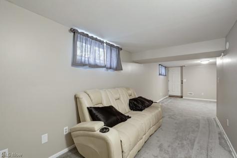 1047 Berkshire Drive Macedonia OH 44056