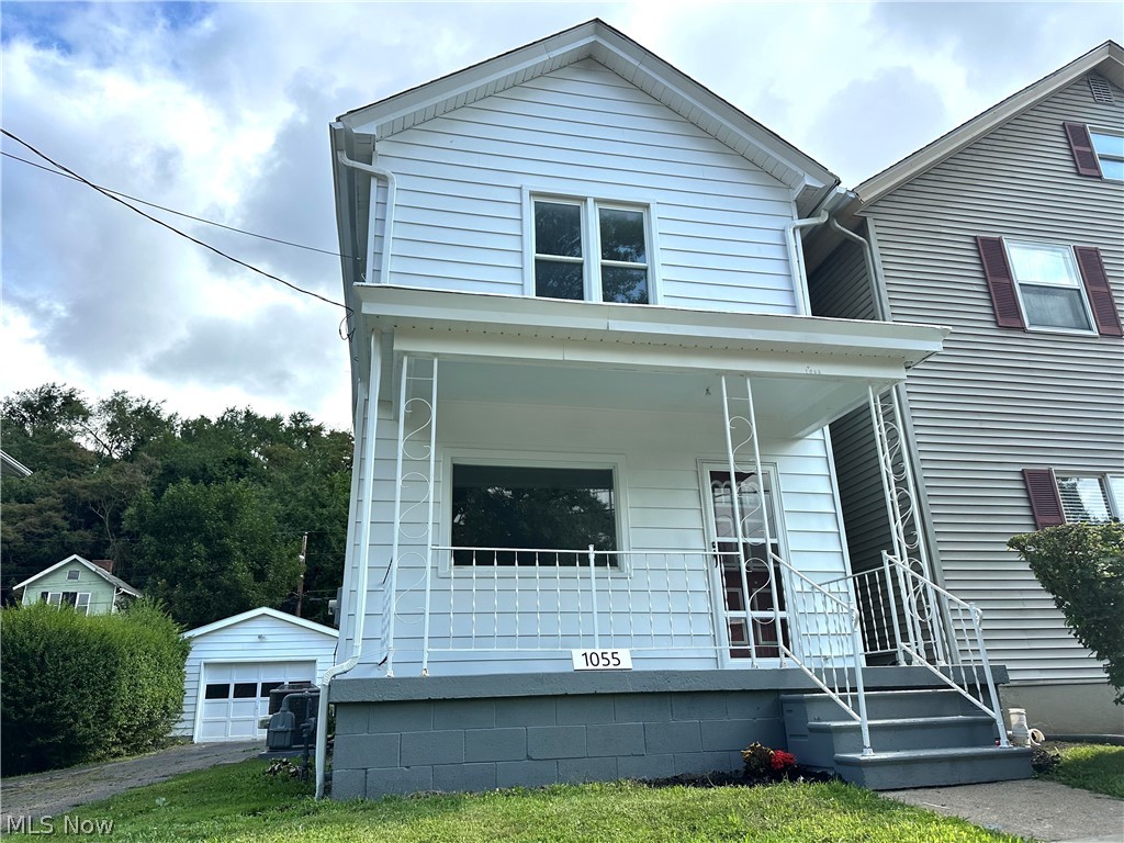 1055 Ambrose Avenue East Liverpool OH 43920